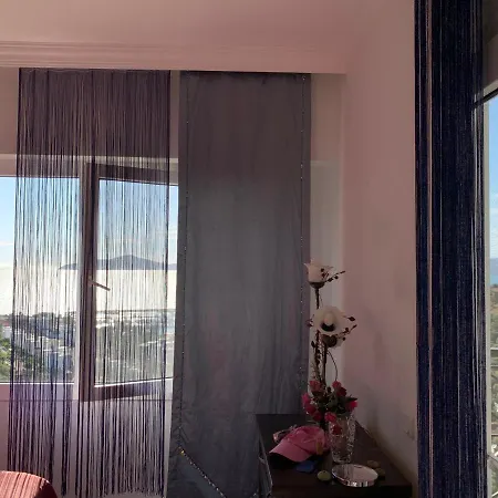 Luxury Apartment In A Secure Complex - Gorgeous Sea View - Pool - 700M To The Beach - Wifi - In Gulluk - 8Km From Bodrum Airport - Ideal For Naturelovers Apartamento Bodrum
